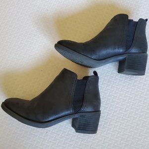 B52 by Bullboxer Hayden Boots - Size 7 Black